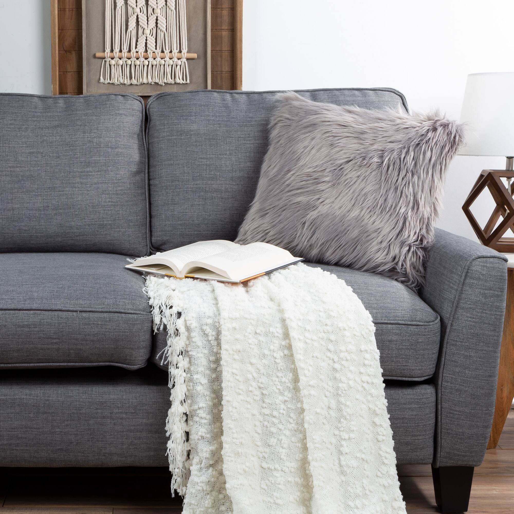 Hastings Home Himalayan Faux Fur Pillow